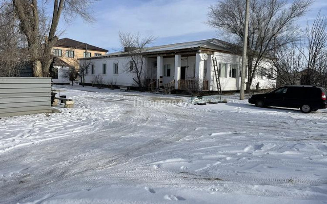 8-комнатный дом, 480 м², 30 сот., Аманбаева 38 Qulsary - photo 1