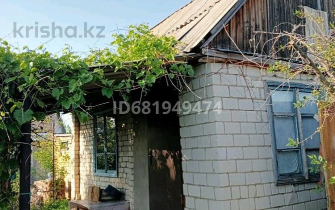 Дача с участком в 8 сот., мкр Азаулы - В сторону Подстёпного Уральск - изображение 1