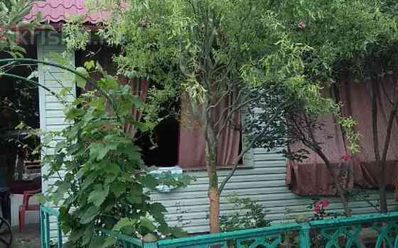 Дача с участком в 9 сот., Аксай-19, 4 линия 94 Almaty