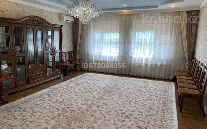 8-комнатный дом, 358.59 м², 20 сот., Тажигул Кезбаев 19  - изображение 1