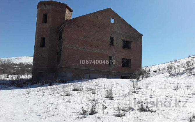 10-комнатный дом, 300 м², 16 сот., проспект Сатпаева Ust-Kamenogorsk - photo 4