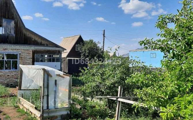 Дача с участком в 10 сот., Зерендинская трасса, СТ Пищевик, ул.Ягодная 10 Кокшетау - изображение 3