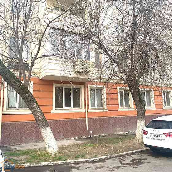 Офис на продажу, 100 м², 1 этаж Tashkent