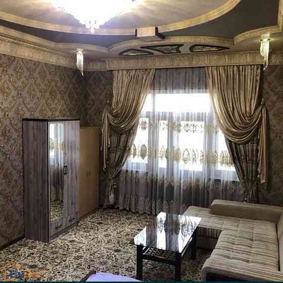 4-комнатный частный дом в аренду, 1.6 м² Ташкент