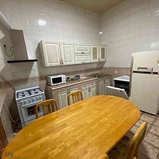 5-комнатный частный дом в аренду, 400 м² Tashkent