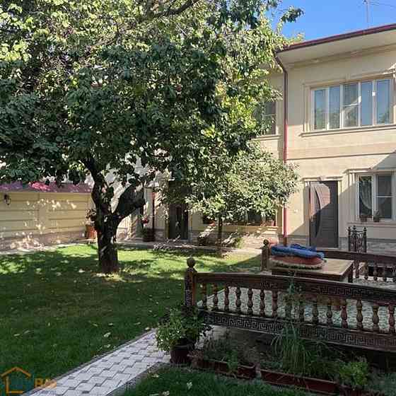 3-комнатный частный дом в аренду, 100 м² Tashkent