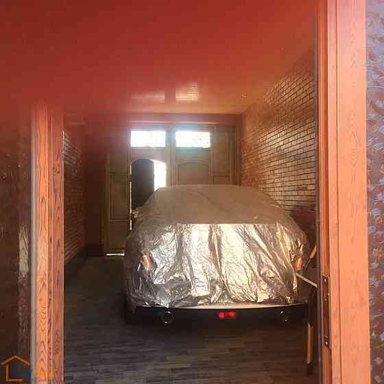 4-комнатный частный дом в аренду, 400 м² Ташкент