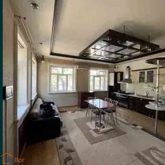 5-комнатный частный дом в аренду, 300 м² Ташкент
