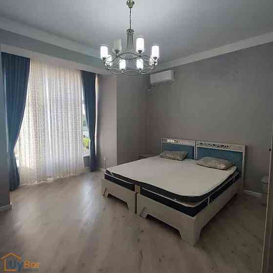 5-комнатный частный дом в аренду, 280 м² Ташкент