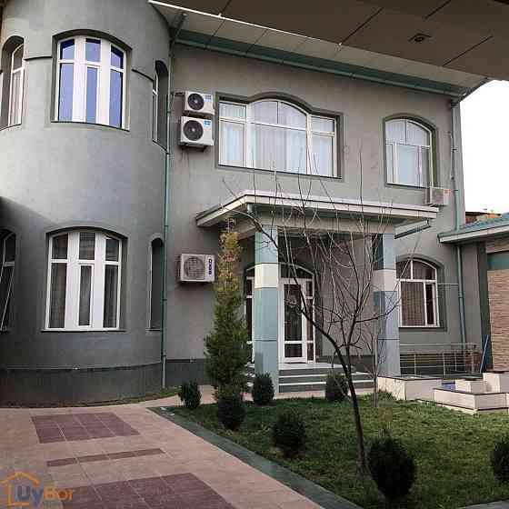 6-комнатный частный дом в аренду, 250 м² Tashkent