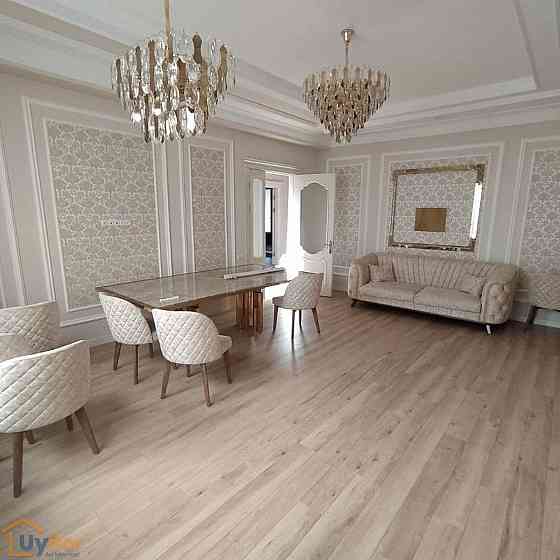 6-комнатный частный дом в аренду, 250 м² Tashkent