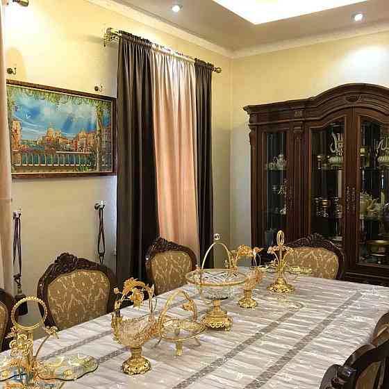 5-комнатный частный дом в аренду, 180 м² Tashkent