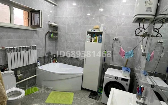 6-комнатный дом, 350 м², 10 сот., Тенге. Есенберлин 8 Zhanaozen - photo 4