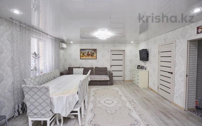 4-комнатный дом, 90 м², 10 сот., Куляш Байсеитова 28 Караоткель - изображение 2