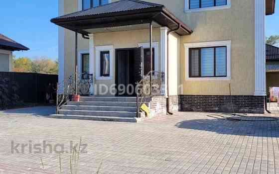 8-комнатный дом, 180 м², 6 сот., Құрманғазы 177 - Талгарская 