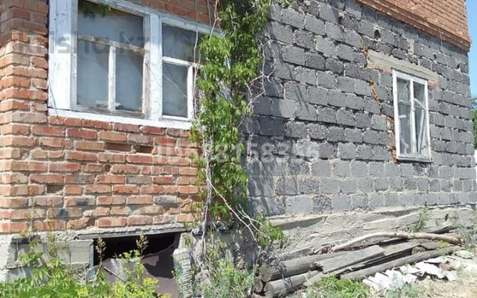 Дача с участком в 10 сот., Бытовик  - изображение 1