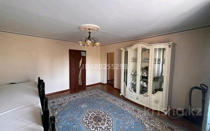 8-комнатный дом, 180 м², 5 сот., Раиымбек Батыр 196г Узынагаш - изображение 8