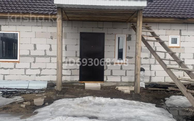 4-комнатный дом, 120 м², 5 сот., Квартал 4 4 - Астыкжан Костанай - изображение 1