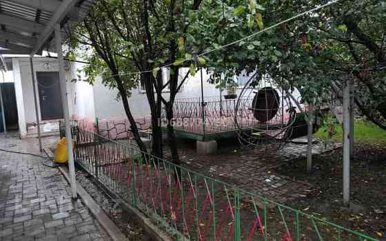 6-комнатный дом, 185 м², 15 сот., мкр Шанырак-1 - Актума Almaty