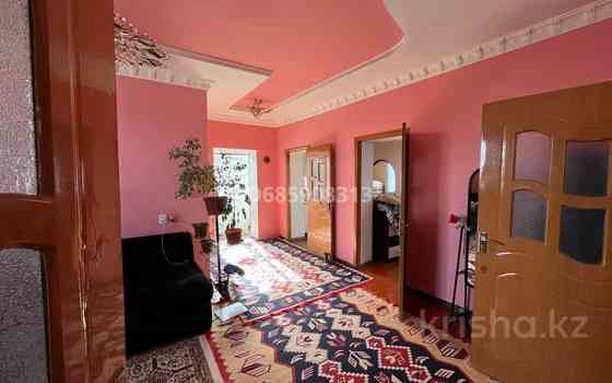 5-комнатный дом, 144 м², 8 сот., мкр Самал-3 27 - Алтынбастау Shymkent