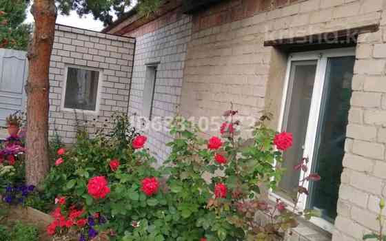 4-комнатный дом, 127 м², 9 сот., Сахалинская - Чкалова сахалинская Pavlodar