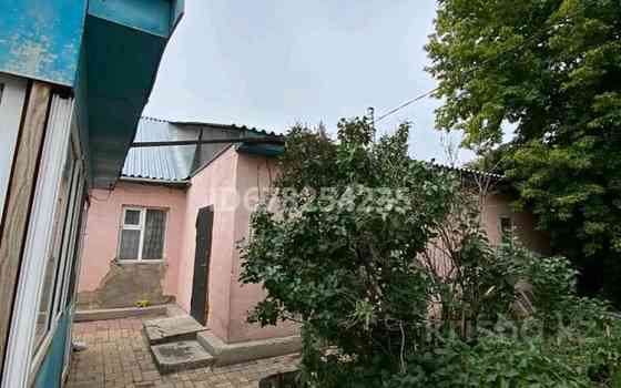 4-комнатный дом, 110 м², 8 сот., Переулок Рауан 22 Astana