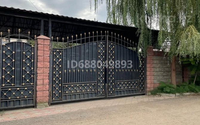 7-комнатный дом, 300 м², 8 сот., Квартал 8 141  - изображение 5