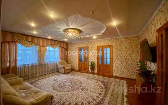 7-комнатный дом, 180.35 м², 17.5 сот., Гагарина 11 