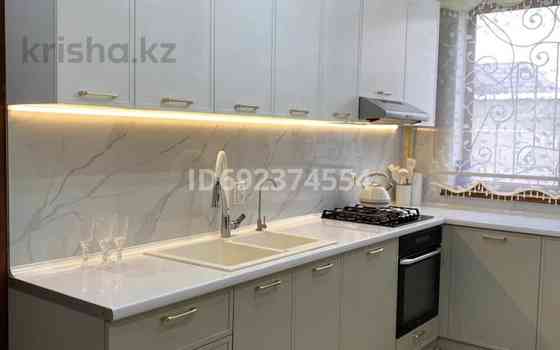 6-комнатный дом, 270 м², 8 сот., Байдибек баба 428 Taraz