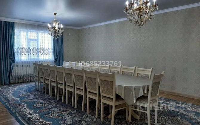 5-комнатный дом, 285 м², 28 сот., Луговая 10  - изображение 1