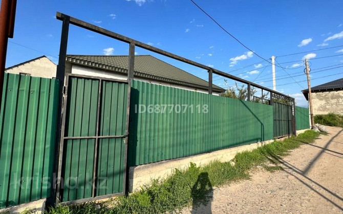 6-комнатный дом, 193.3 м², 4 сот., Тлендиева 2а - Оралхан Бокеев  - photo 1