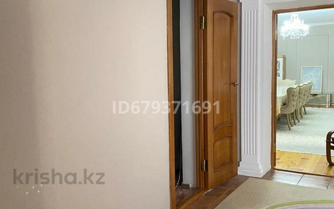 10-комнатный дом, 245.7 м², 4.48 сот., Толстого 12 Shymkent - photo 3