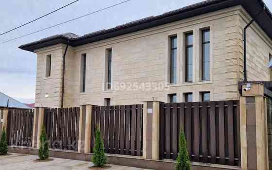 6-комнатный дом, 220 м², 8 сот., мкр Бозарык 204 - Вдоль проспекта Байдибек би, 3 минутах от Шымкент Шымкент
