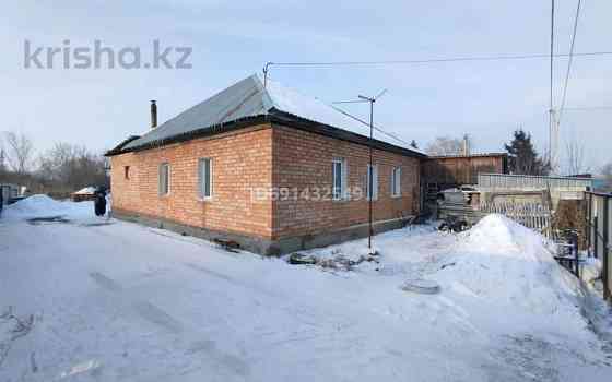 4-комнатный дом, 100 м², 6 сот., Переулок Детский 10 Ust-Kamenogorsk