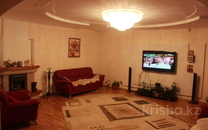 6-комнатный дом, 470 м², 6 сот., Потапова 36 - Линейная Павлодар - изображение 1