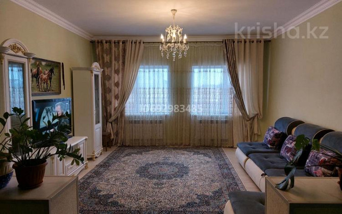 6-комнатный дом, 260 м², 10 сот., 5 квартал 628/1 - Ближе к цент.дороге  - изображение 1