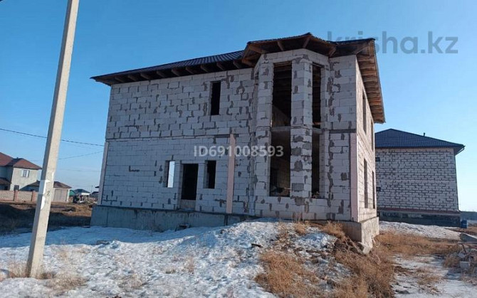 6-комнатный дом, 270 м², 12 сот., Микрорайон 19  - изображение 1