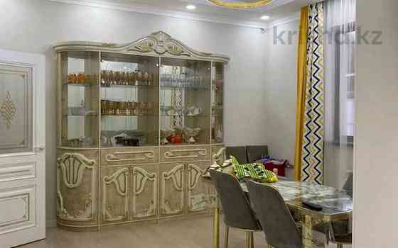 6-комнатный дом, 245 м², 6 сот., улица Байдыбек Баба 34А - Жаиык 