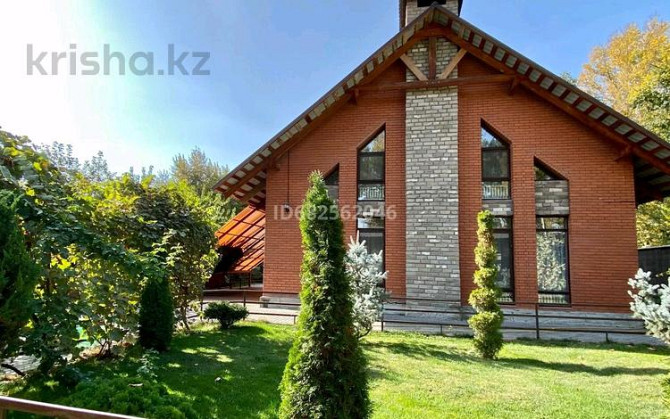 7-комнатный дом, 204 м², 7.5 сот., Ажимуратова 4Б - Ажимуратова - Титова, Стадион, Арбат, Церковь.  - photo 1