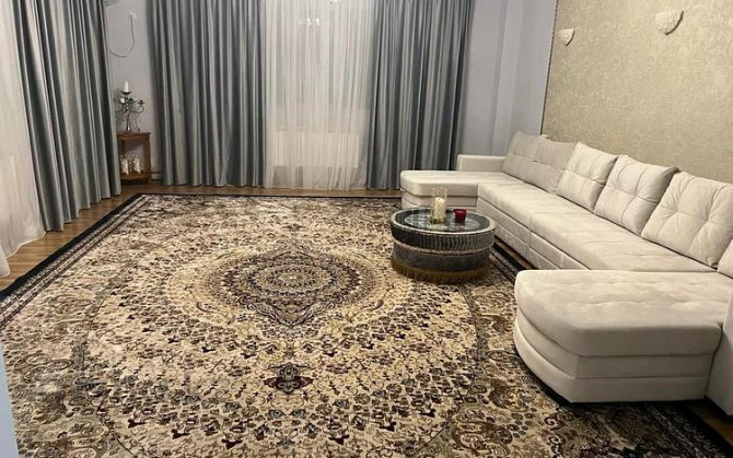 8-комнатный дом, 360 м², 7.5 сот., Дачная Актау - изображение 1