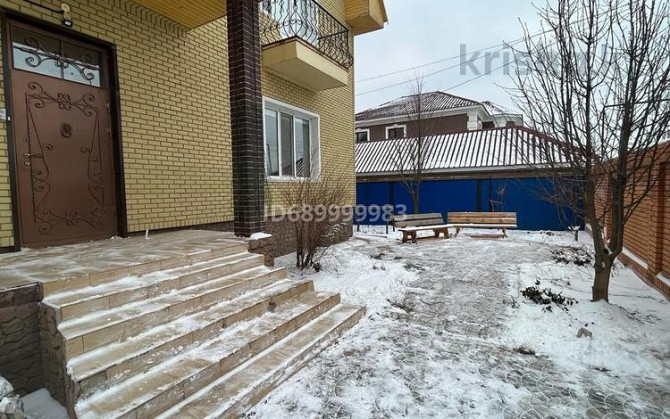 8-комнатный дом, 450 м², 10 сот., Студентческая 76  - изображение 3