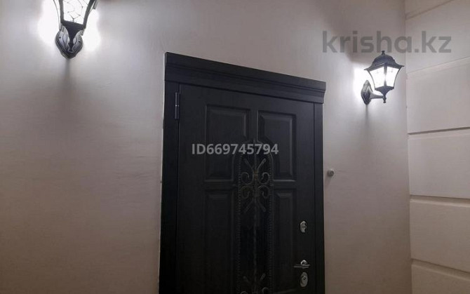9-комнатный дом, 450 м², 7 сот., Приморский мкр Актау - изображение 2