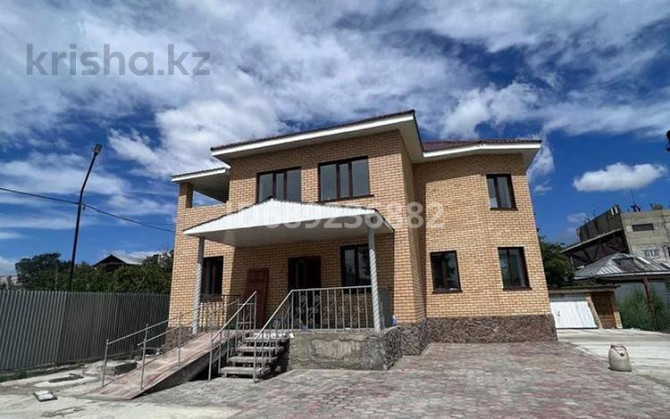 9-комнатный дом, 420 м², 14.5 сот., Академика Павлова - Жумабаева Semey - photo 1