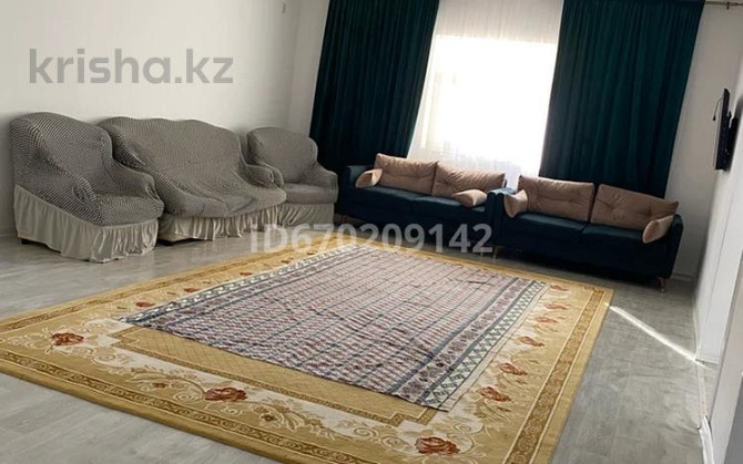 6-комнатный дом, 392 м², 10 сот., Рахат 3 29 162 Zhanaozen - photo 2