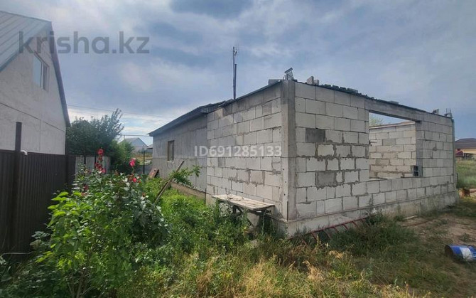 4-комнатный дом, 160 м², 10 сот., Бейбітшілік 3 - После улицы Тауелсыздык  - изображение 4