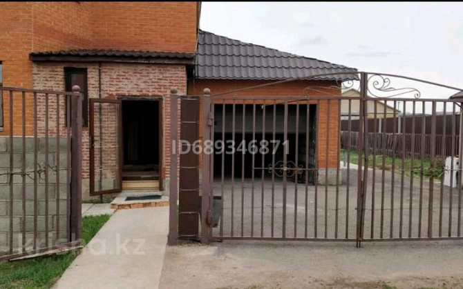 7-комнатный дом, 271 м², 10 сот., Жас оркен 20  - photo 2