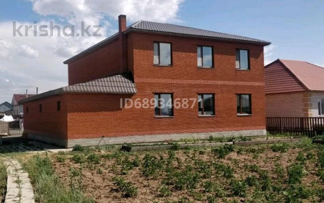 7-комнатный дом, 271 м², 10 сот., Жас оркен 20  - photo 1
