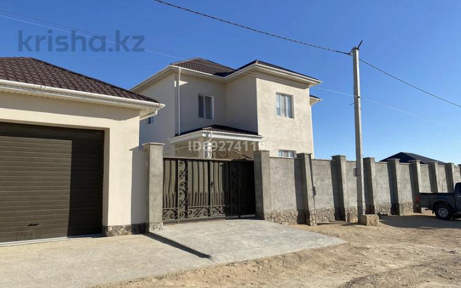 11-комнатный дом, 300 м², 15 сот., 3  - изображение 1