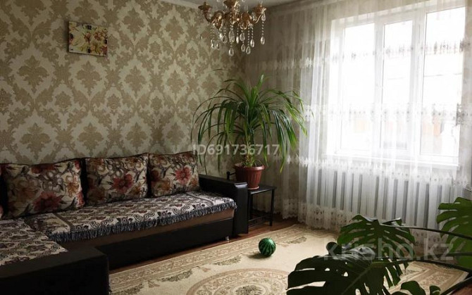 5-комнатный дом, 100 м², 9.1 сот., Майлина 12 Абай - изображение 1