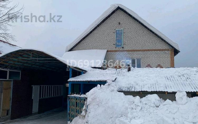 6-комнатный дом, 176.9 м², 889 сот., Целинная 97  - изображение 2